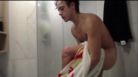 Snapshot of santii_rose chatting on 11-15-25, 10:48 Santii online show from 11-15-25, 10:48