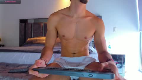 Santiago Seans online show from 12-24-24, 07:22