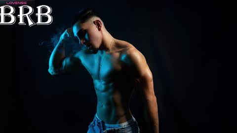 Santiago Seans online show from 11-12-25, 12:05