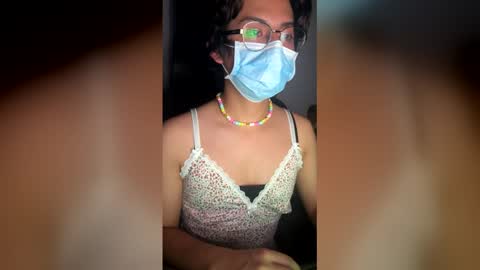 Santi Femboy online show from 06-03-26, 05:43