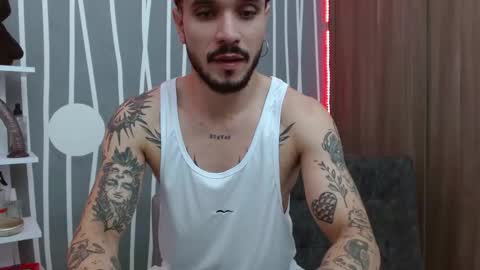 Snapshot of santti_torres chatting on 10-02-25, 03:13 Santy Torres online show from 10-02-25, 03:13