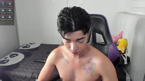 Mr. Santiago online show from 12-21-24, 04:25