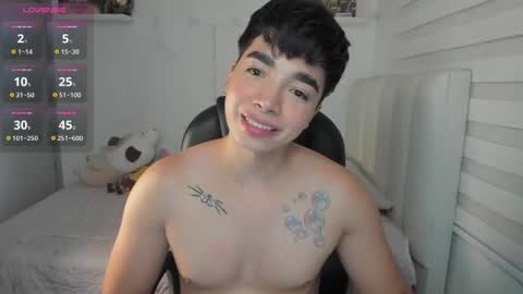 Snapshot of santy7u7 chatting on 07-03-26, 01:50 Mr. Santiago online show from 07-03-26, 01:50