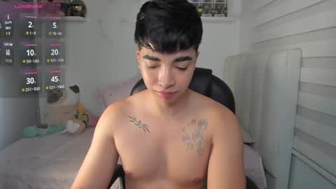 Snapshot of santy7u7 chatting on 07-11-26, 01:58 Mr. Santiago online show from 07-11-26, 01:58