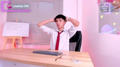 Santiago Carrington online show from 03-26-26, 08:25