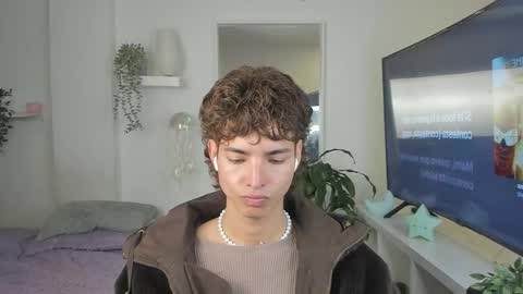 kitty online show from 11-27-25, 12:56