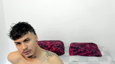 Snapshot of santy_of1 chatting on 04-26-26, 01:09 santy_of1 online show from 04-26-26, 01:09