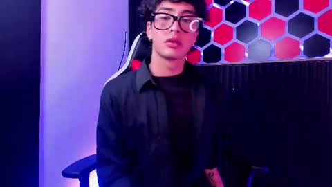 Santy  online show from 07-04-26, 03:24