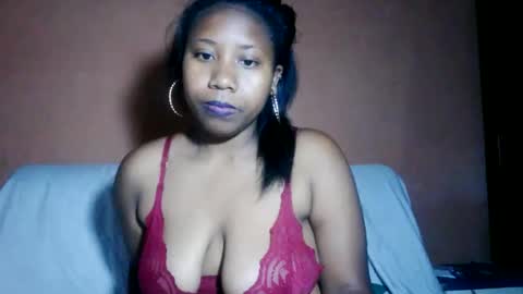 Snapshot of sanyah513 chatting on 05-14-26, 08:10 sanya online show from 05-14-26, 08:10
