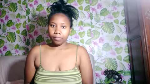 Snapshot of sanyah513 chatting on 06-04-26, 09:48 sanya online show from 06-04-26, 09:48