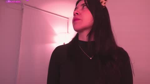 Snapshot of saory10 chatting on 10-19-25, 07:42 S A O R Y 3 online show from 10-19-25, 07:42