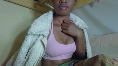 Snapshot of saphiana chatting on 09-24-25, 11:30 saphia online show from 09-24-25, 11:30