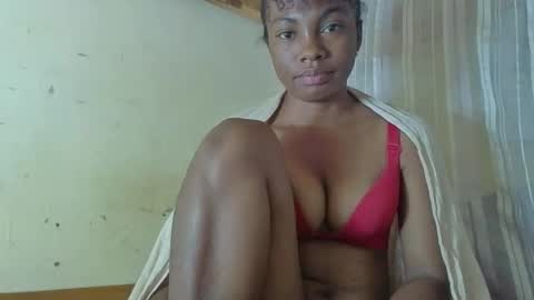 Snapshot of saphiana chatting on 09-28-25, 11:15 saphia online show from 09-28-25, 11:15