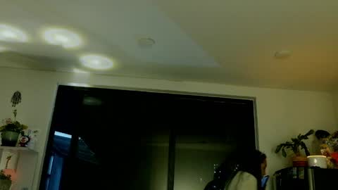 Snapshot of sapphire_mei866 chatting on 04-30-26, 04:41 safir online show from 04-30-26, 04:41