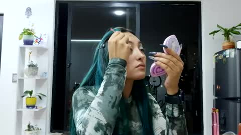 Snapshot of sapphire_mei866 chatting on 05-12-26, 11:35 safir online show from 05-12-26, 11:35