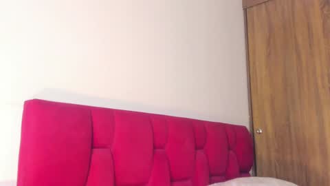 Snapshot of sara_699 chatting on 01-30-25, 03:29 Sara online show from 01-30-25, 03:29