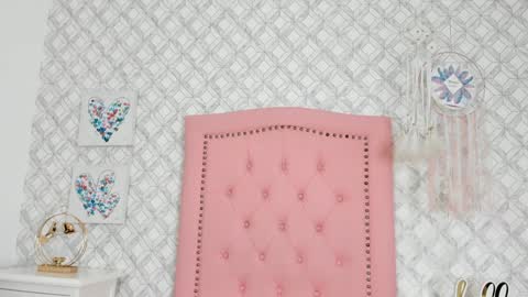 Snapshot of sara__williams chatting on 01-15-25, 03:22 Sara online show from 01-15-25, 03:22