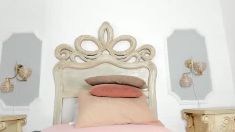 Snapshot of sara__williams chatting on 10-12-25, 03:38 Sara online show from 10-12-25, 03:38