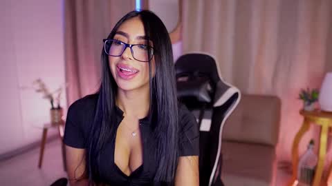 Sara  online show from 01-10-25, 12:36