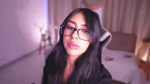 Sara  online show from 02-14-25, 03:47