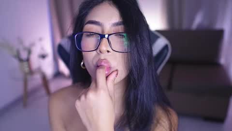 Sara  online show from 03-12-25, 04:13