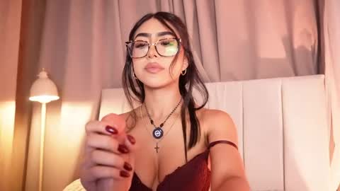 Snapshot of sara_albrecht chatting on 06-10-26, 03:39 Sara online show from 06-10-26, 03:39