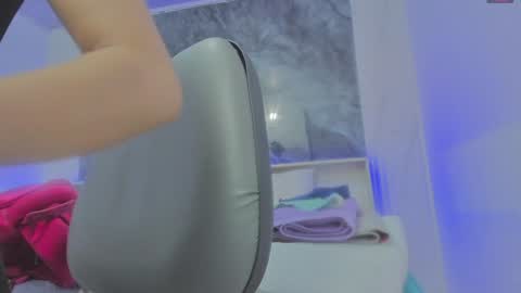 sara allenx online show from 02-08-25, 11:33