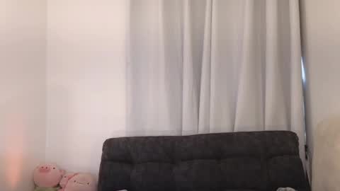 Sara  online show from 05-31-26, 06:09