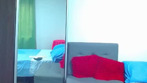 Snapshot of sara_carmona chatting on 12-11-24, 03:37 SARA online show from 12-11-24, 03:37