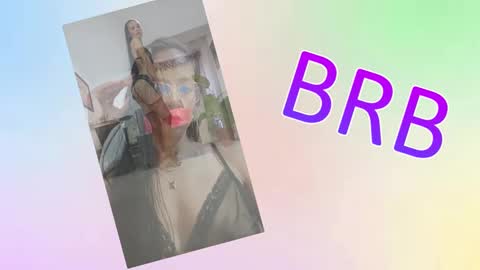 Snapshot of sara_carmona chatting on 03-02-25, 06:08 SARA online show from 03-02-25, 06:08