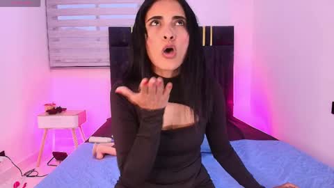 Sara Cook online show from 04-22-26, 11:56