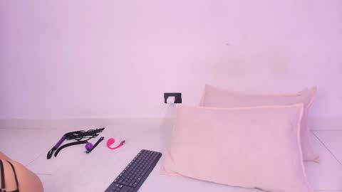 Sara Cook online show from 05-13-26, 11:51