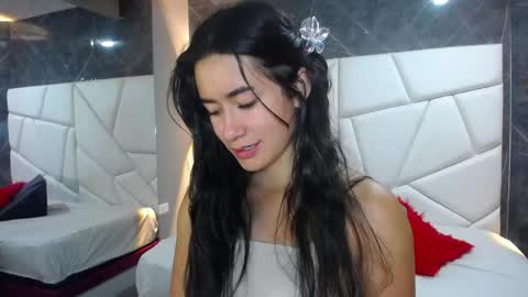 Sara online show from 05-15-26, 12:45