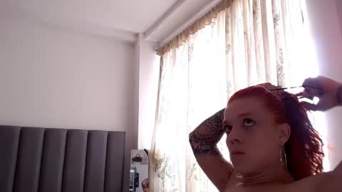 sara_johnson__ online show from 05-16-26, 06:50