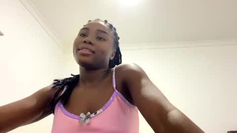 Snapshot of sara_muscle chatting on 02-09-25, 04:46 Sara online show from 02-09-25, 04:46