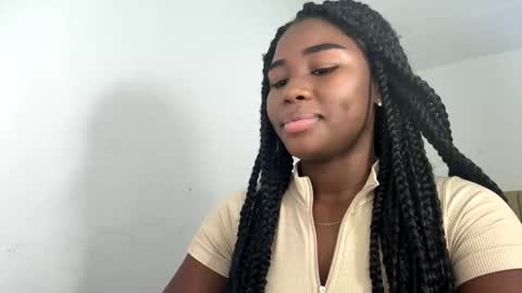 Snapshot of sara_muscle chatting on 09-26-25, 07:07 Sara online show from 09-26-25, 07:07