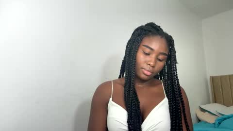 Snapshot of sara_muscle chatting on 09-29-25, 04:17 Sara online show from 09-29-25, 04:17