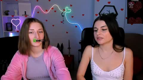 Sara online show from 04-09-26, 06:19