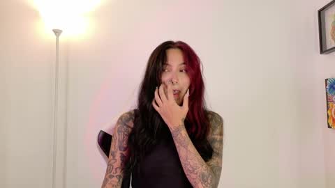 Sara online show from 04-07-26, 01:33