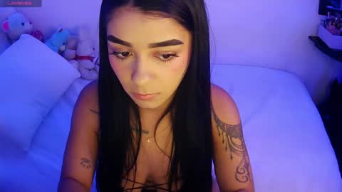 Snapshot of sara_ramirez0 chatting on 12-11-24, 01:05 sara_ramirez0 online show from 12-11-24, 01:05