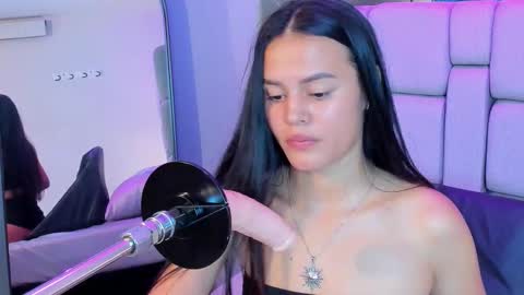 Sara  online show from 11-26-25, 11:55