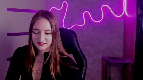 Sara online show from 09-30-25, 07:19