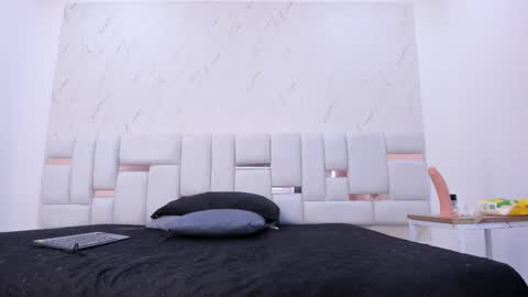 Snapshot of sara_sm1th_ chatting on 05-05-26, 12:46 sara_sm1th_ online show from 05-05-26, 12:46