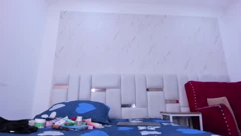 Snapshot of sara_sm1th_ chatting on 05-16-26, 11:20 sara_sm1th_ online show from 05-16-26, 11:20