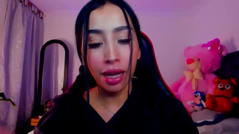 sara_stone03 online show from 01-30-25, 06:35