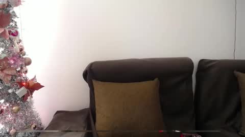  1 online show from 12-23-24, 12:30