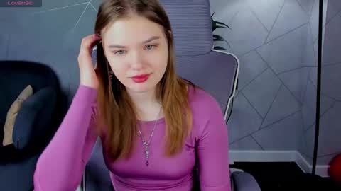 Snapshot of saraa_broown chatting on 03-02-26, 12:57 Sara online show from 03-02-26, 12:57