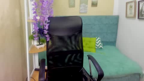 Sarah Ramirez online show from 01-30-25, 12:07