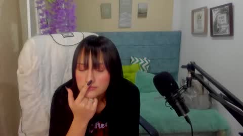 Sarah Ramirez online show from 02-01-25, 12:07