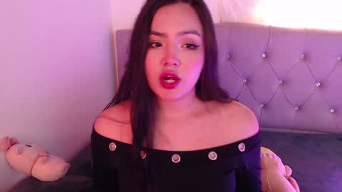 Snapshot of saraa_swett chatting on 12-11-24, 02:33 online show from 12-11-24, 02:33